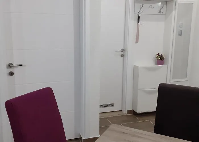 Lana, Jezero Lejlighed *